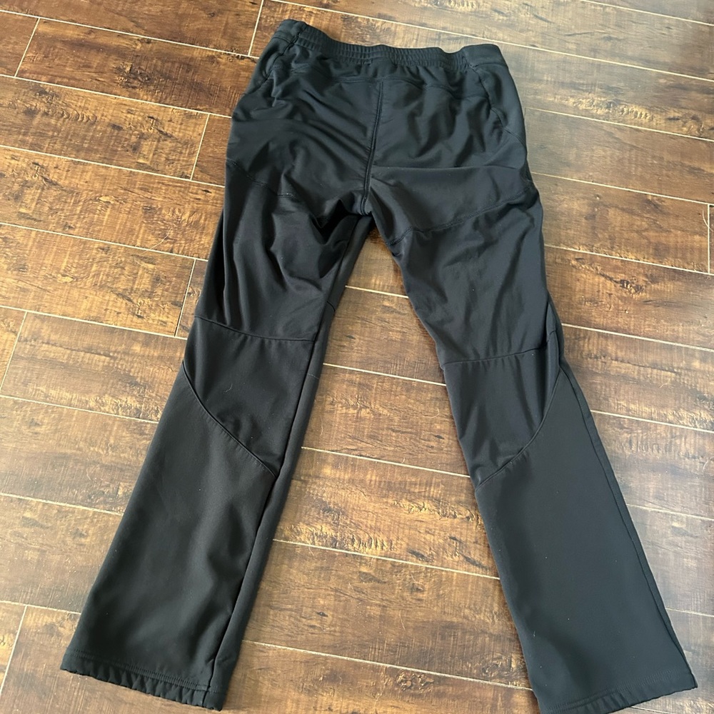 Women’s black swix ski pants